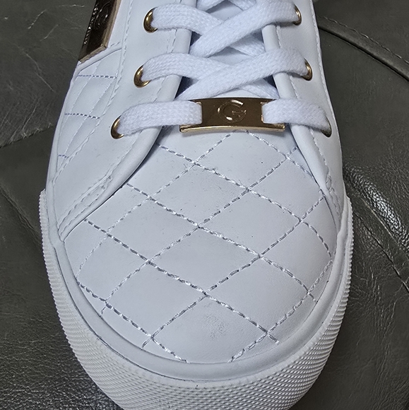 GBG by GUESS Backer Casual Sneaker. NWOT - Picture 5 of 7
